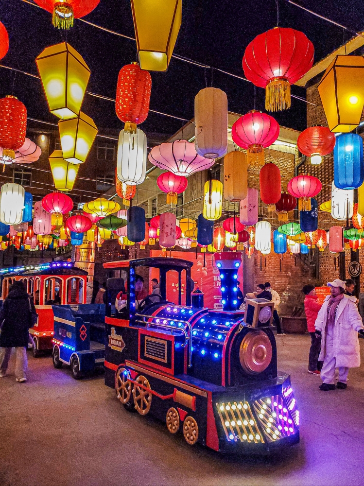 高碑店市五天四晚旅游交友攻略：结伴同行，邂逅浪漫旅程