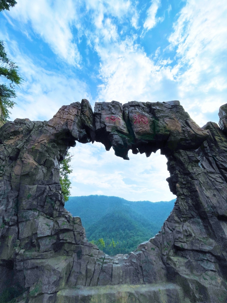 一场以旅为媒的心动之约