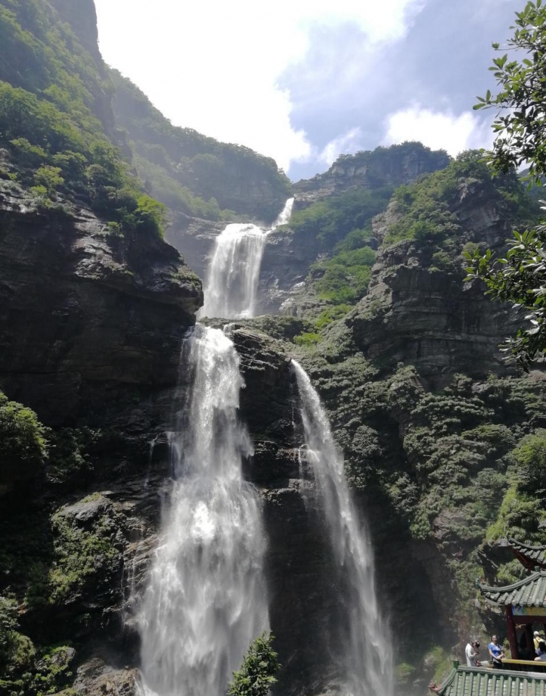 庐山市五日旅游交友攻略：与TA共赴云端之约，让风景见证心动