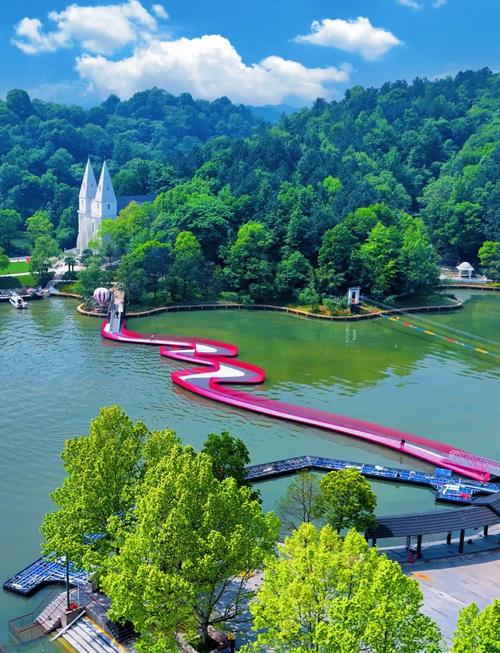 新余市五天旅游交友攻略：与心动搭子共赴仙湖秘境，解锁浪漫旅程