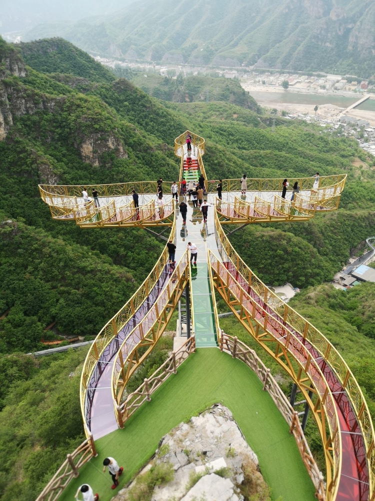 张家口旅游交友五日行｜与合拍伴游同行，在草原与古城间邂逅心动